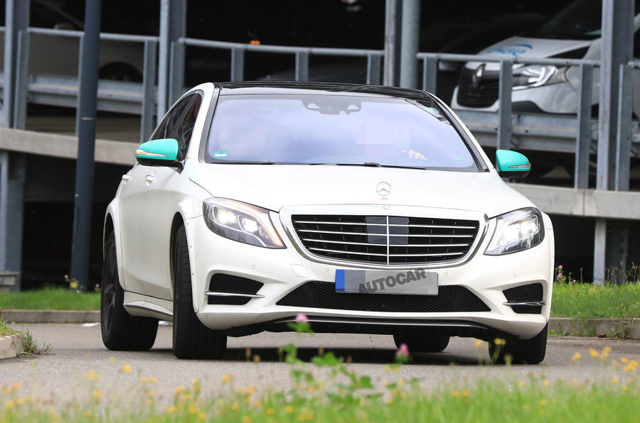 2020 Mercedes-Benz S-Class впервые проведет испытания в производстве кузовов